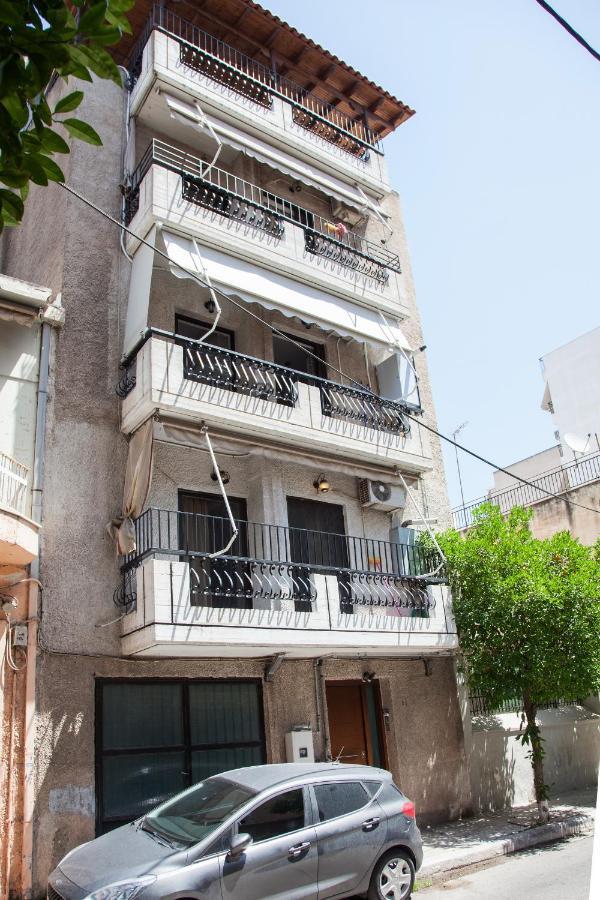 Great Apartment In พีเรียส ภายนอก รูปภาพ